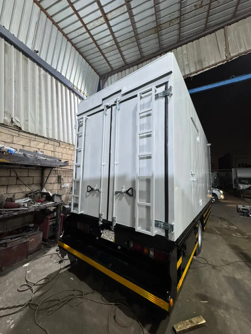 أسعارورش تفصيل صناديق دينات في الرياض