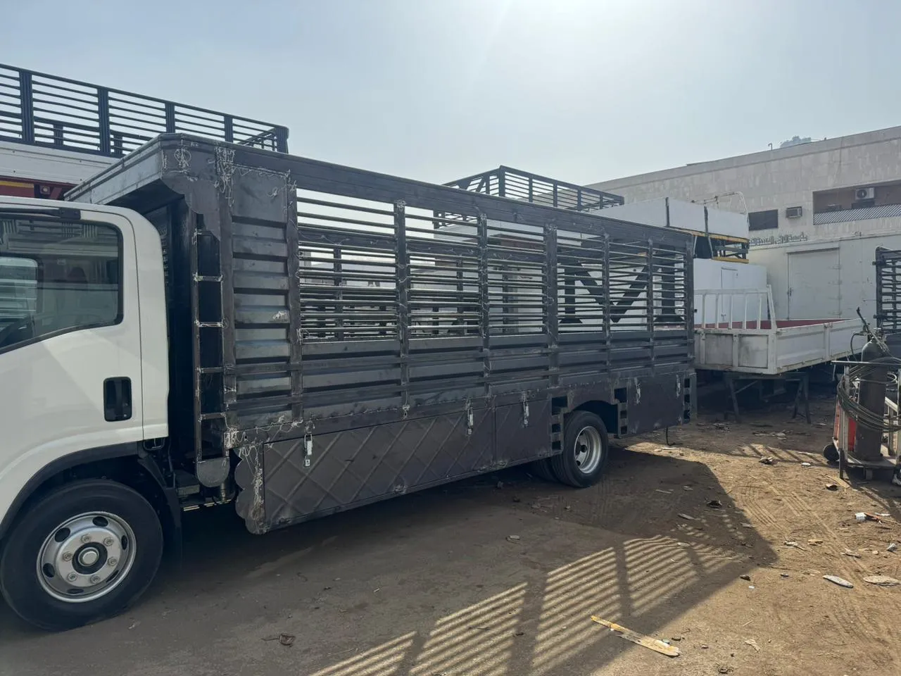 ورشة تدبيل شاص دينات الرياض