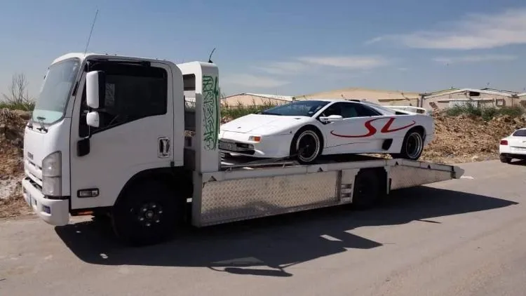 حداد سطحات صندوق شحن سطحة نركيب جوانب وكالة في الرياض