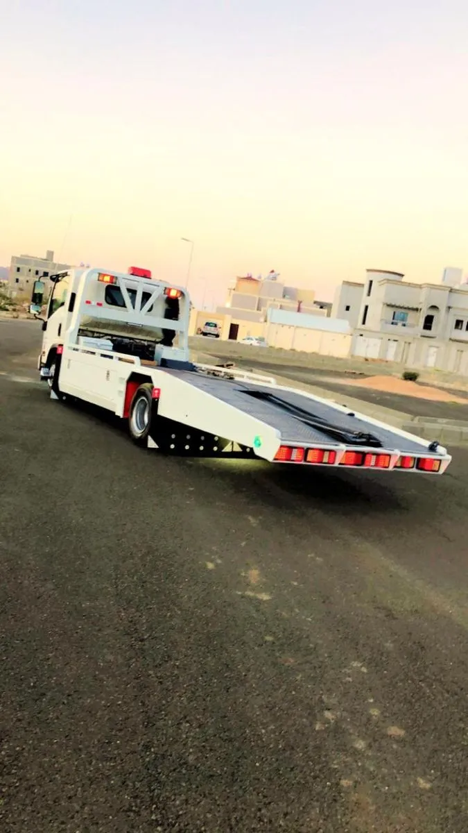 حداد سطحات صندوق شحن سطحة نركيب جوانب وكالة في الرياض