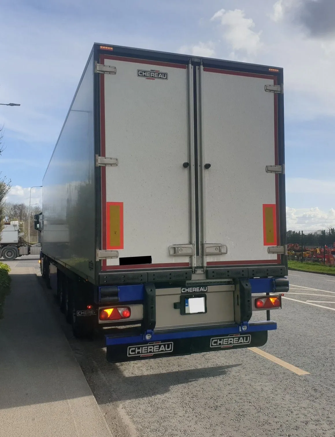 ورشة خزانات دينا فيبر جلاس الرياض